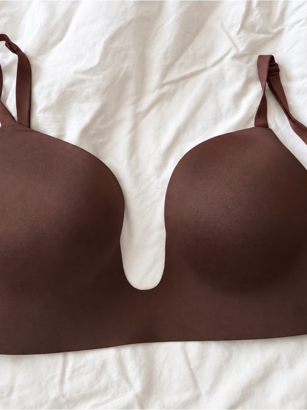 Victoria's Secret Smooth Wireless U-Plunge Bra - Chocolate Brown